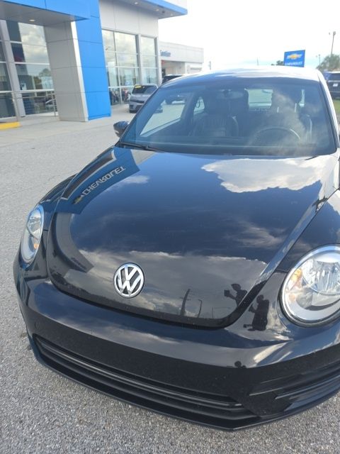 2019 Volkswagen Beetle 2.0T