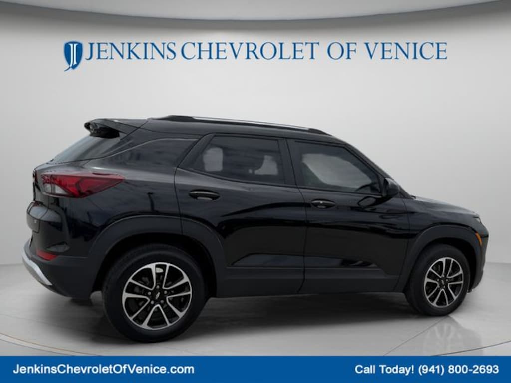 Used 2024 Chevrolet Trailblazer LT SUV