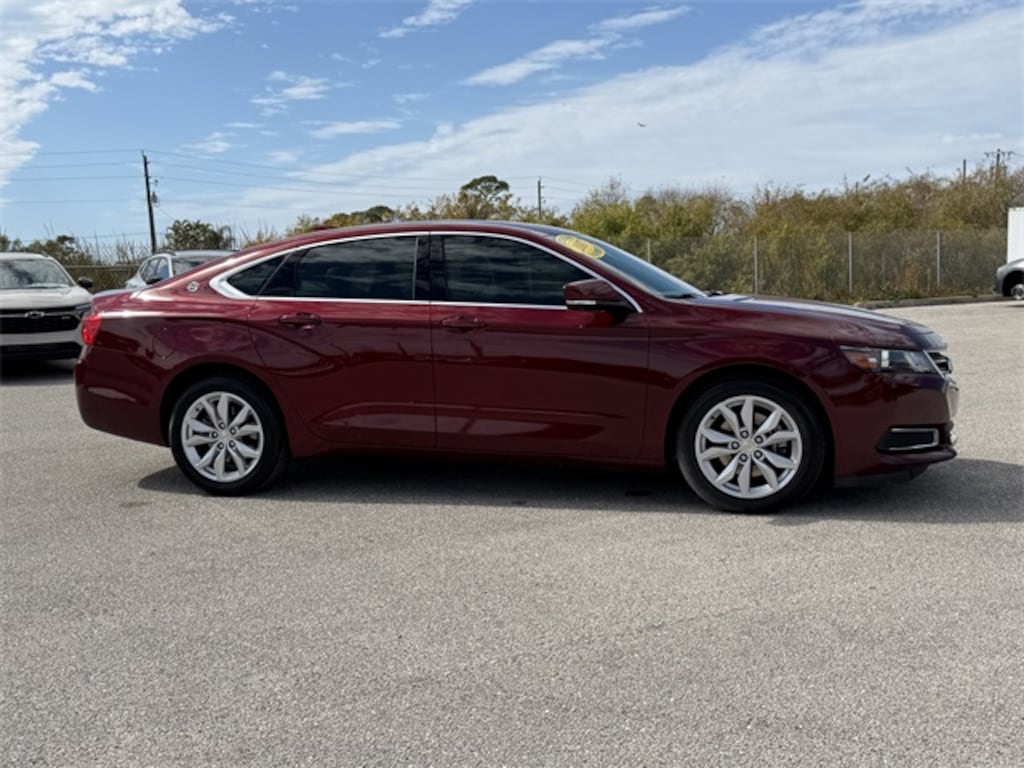 Used 2017 Chevrolet Impala LT w/1LT Sedan