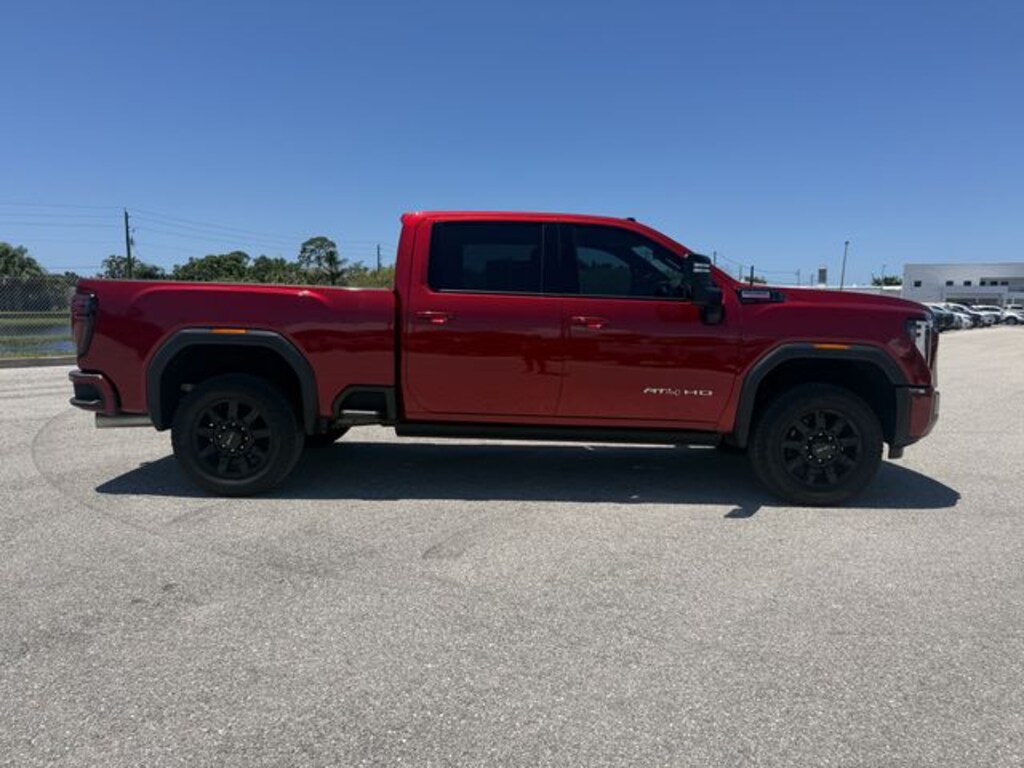 Used 2024 GMC Sierra 2500 HD AT4 Truck Crew Cab