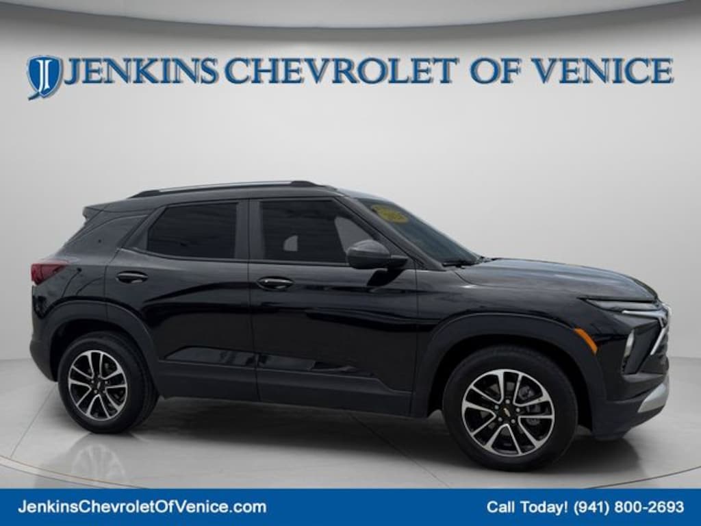 Used 2024 Chevrolet Trailblazer LT SUV