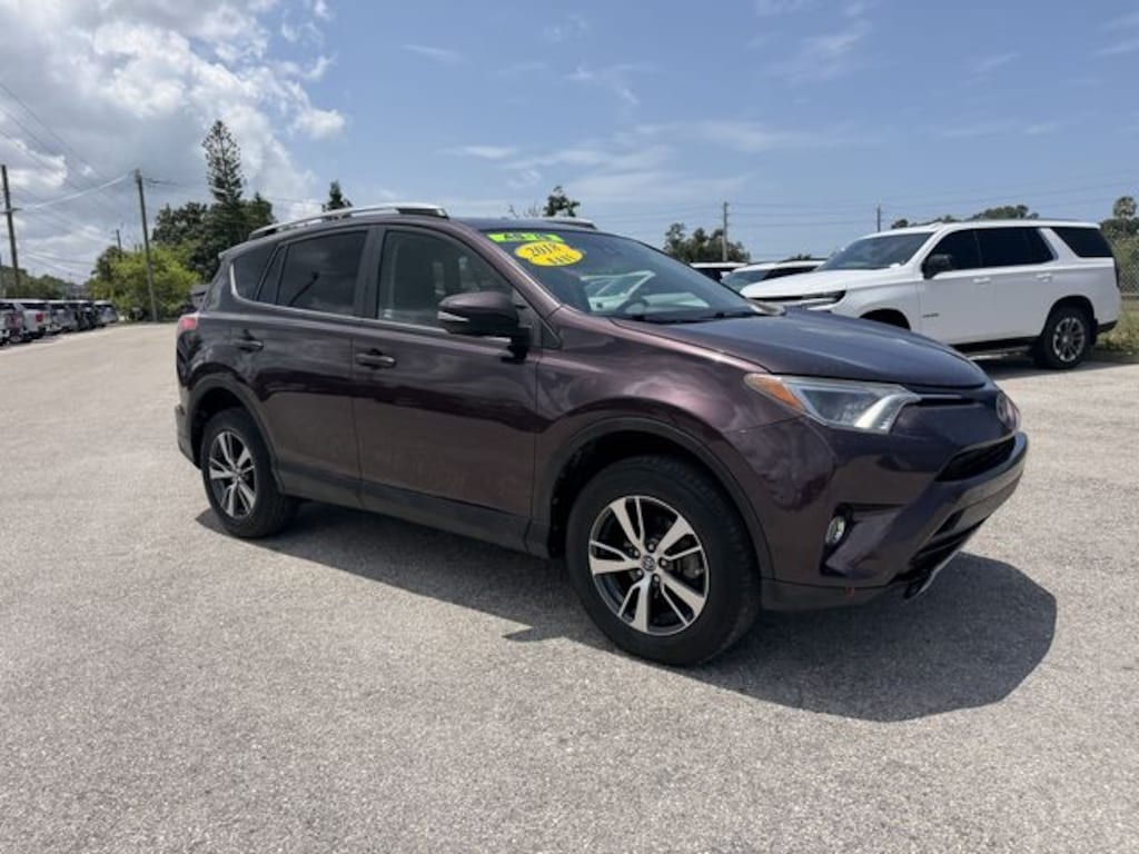 Used 2018 Toyota RAV4 XLE SUV