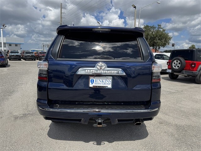 2018 Toyota 4Runner Limited photo 3