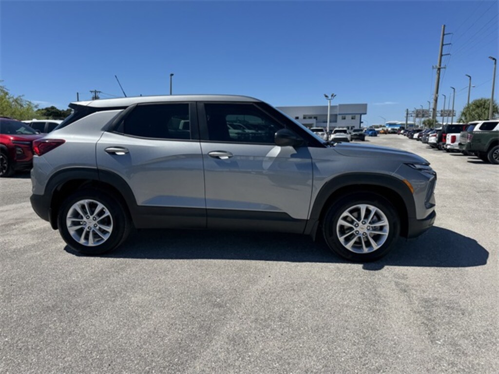 New 2026 Chevrolet Trailblazer LS SUV