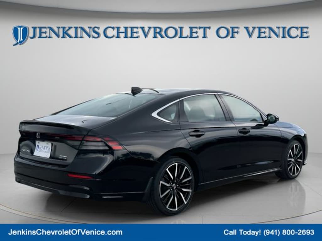 Used 2023 Honda Accord Hybrid Touring Sedan