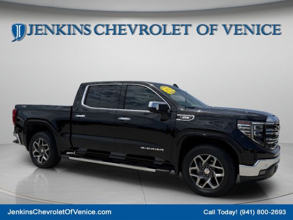 Used 2023 GMC Sierra 1500 SLT Truck Crew Cab