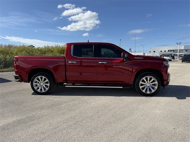 2021 Chevrolet Silverado 1500 High Country photo 2