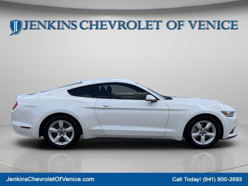 Used 2017 Ford Mustang V6 Coupe