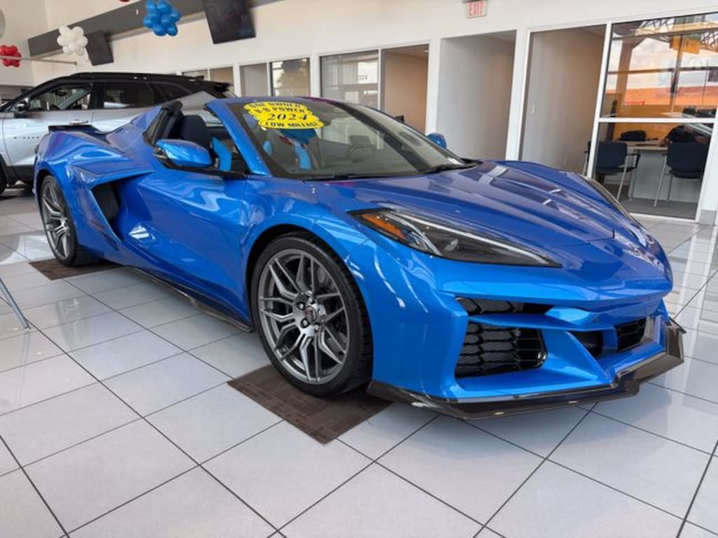 Used 2024 Chevrolet Corvette Stingray Z06 w/3LZ Convertible