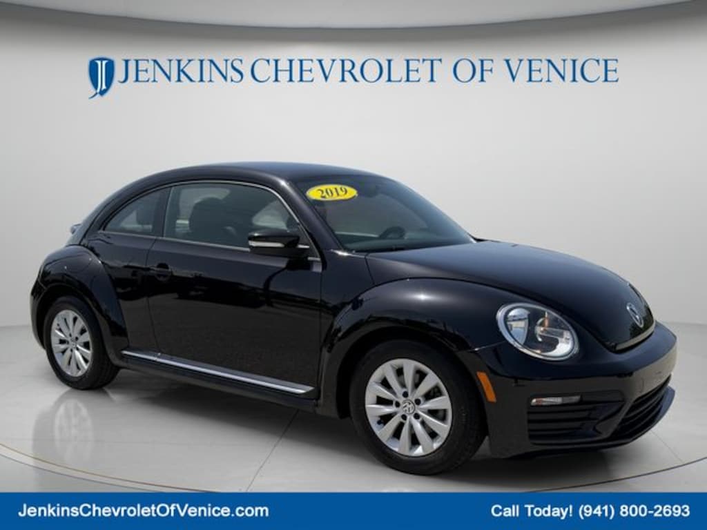 Used 2019 Volkswagen Beetle 2.0T Hatchback