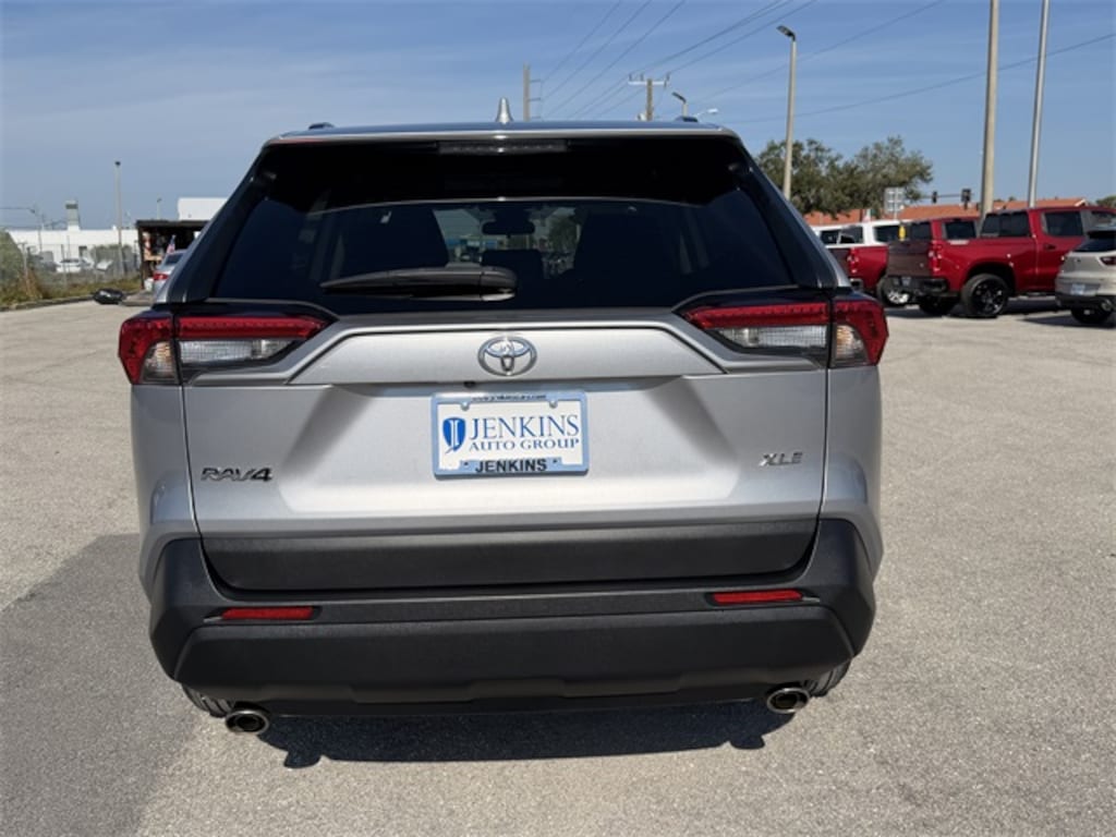 Used 2023 Toyota RAV4 XLE SUV
