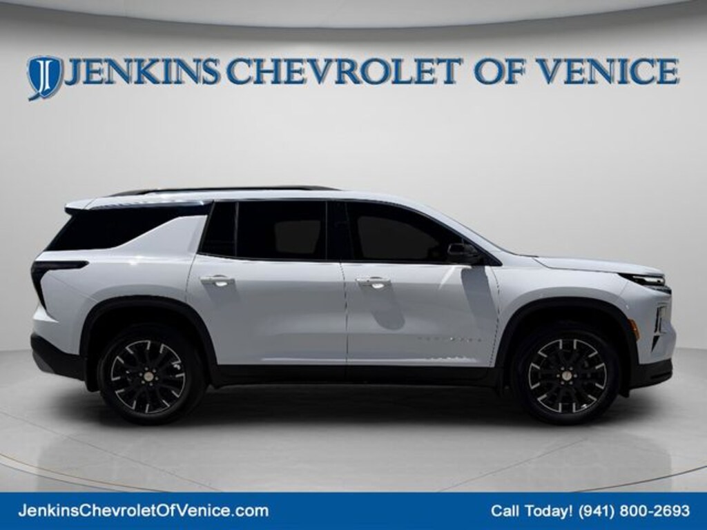 New 2026 Chevrolet Traverse LT SUV