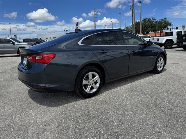 2019 Chevrolet Malibu photo 4