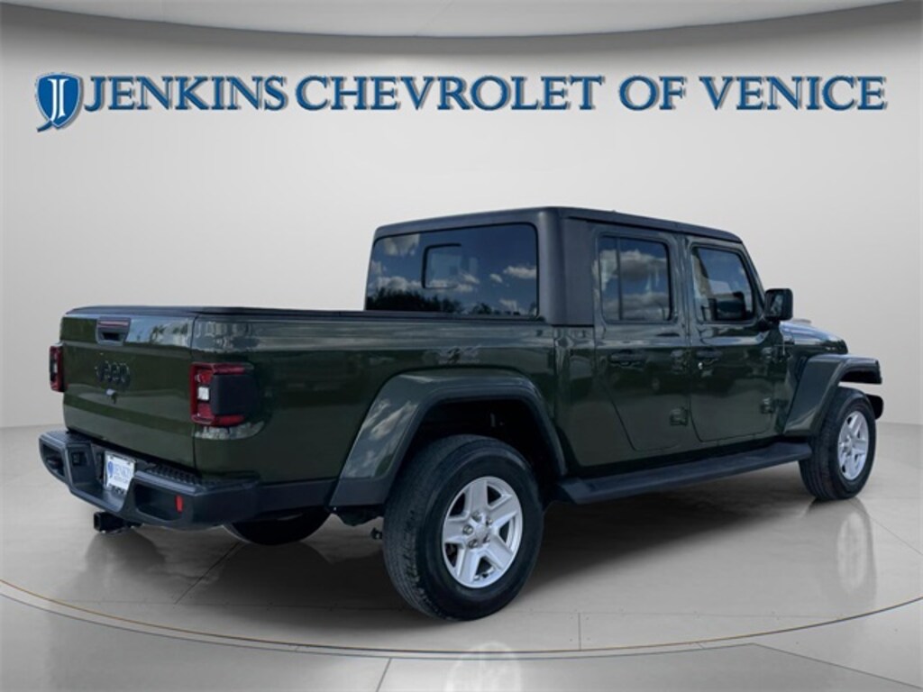 Used 2021 Jeep Gladiator Sport Truck Crew Cab