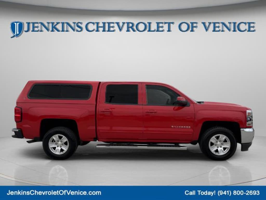 Used 2018 Chevrolet Silverado 1500 LT w/1LT Truck Crew Cab