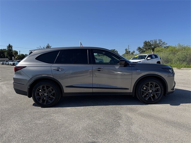 2023 Acura MDX SH-AWD A-Spec photo 2