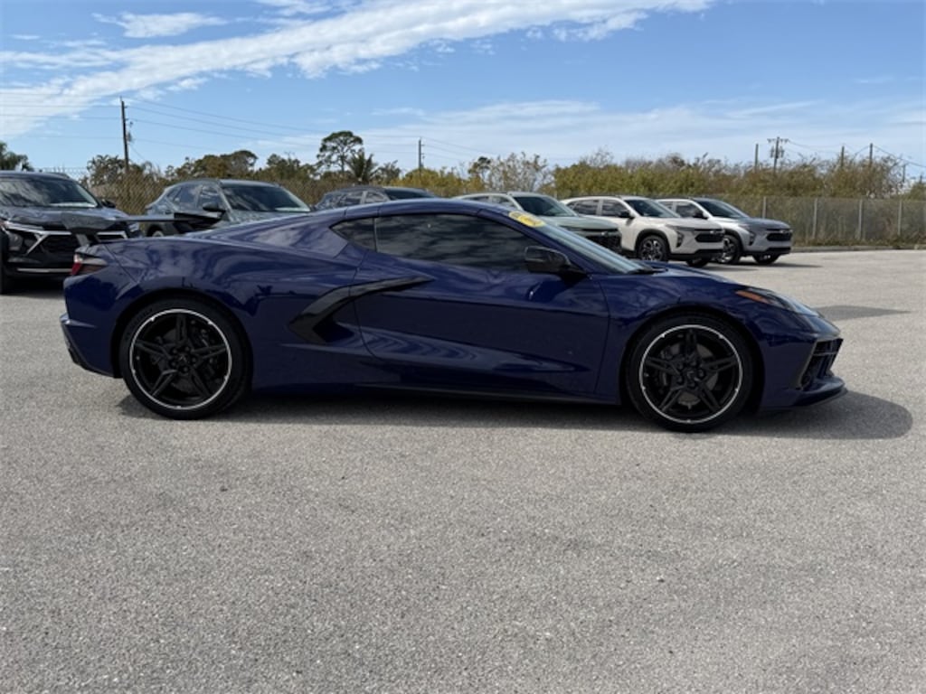 Certified 2025 Chevrolet Corvette Stingray Stingray w/2LT Coupe