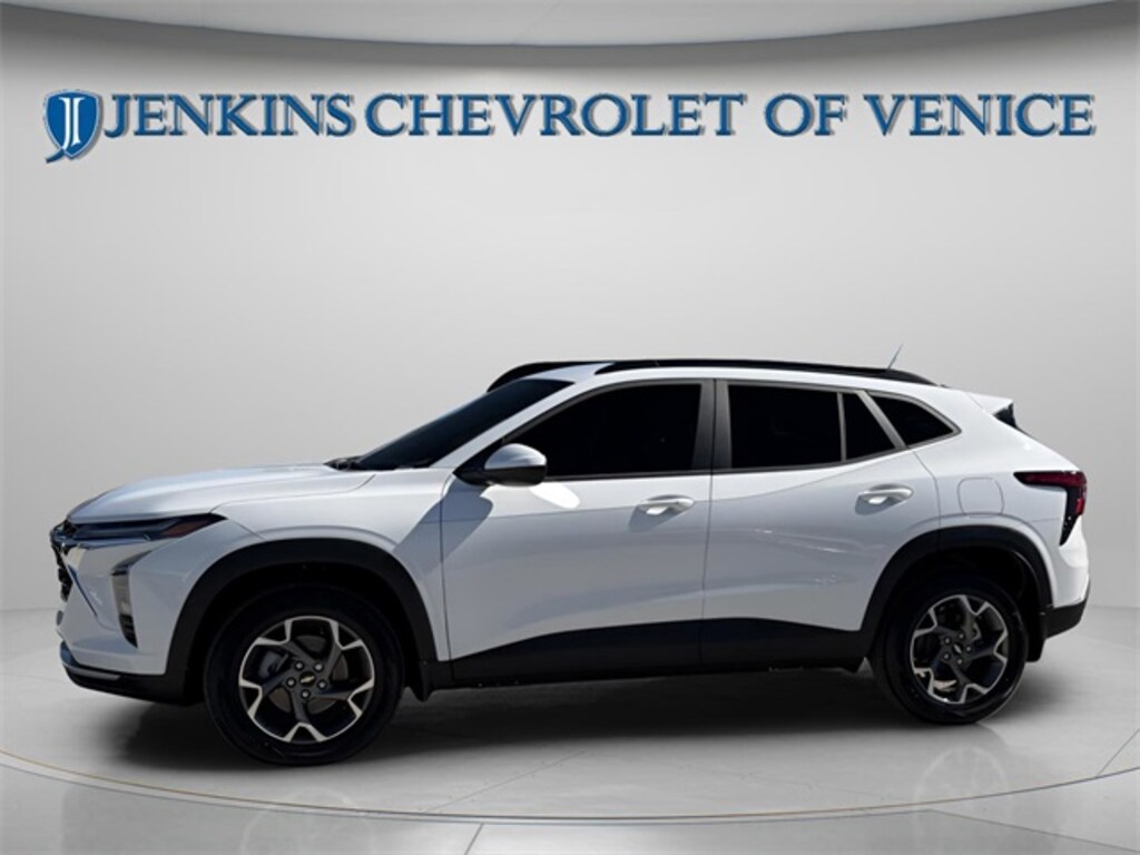 New 2026 Chevrolet Trax LT SUV