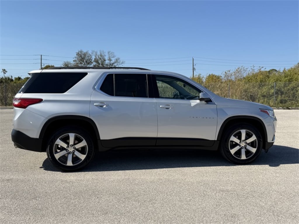 Certified 2021 Chevrolet Traverse LT Leather SUV