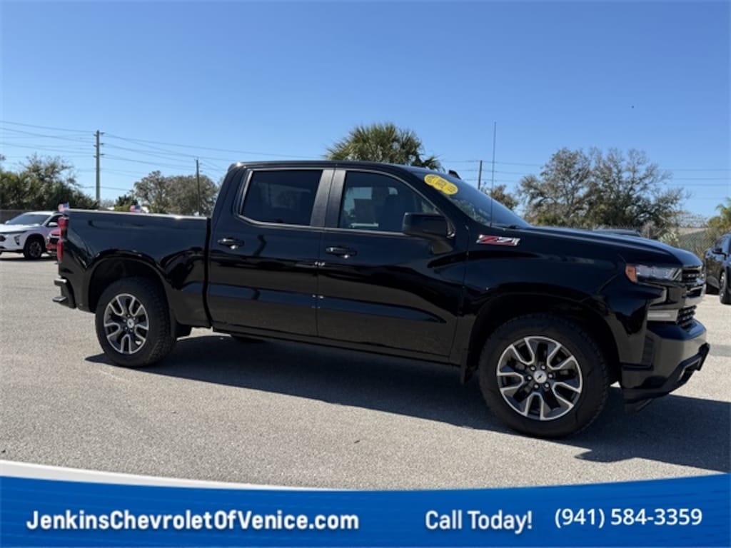 Used 2020 Chevrolet Silverado 1500 RST Truck Crew Cab