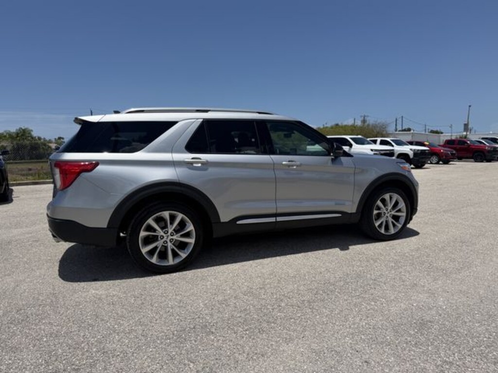Used 2022 Ford Explorer Platinum SUV