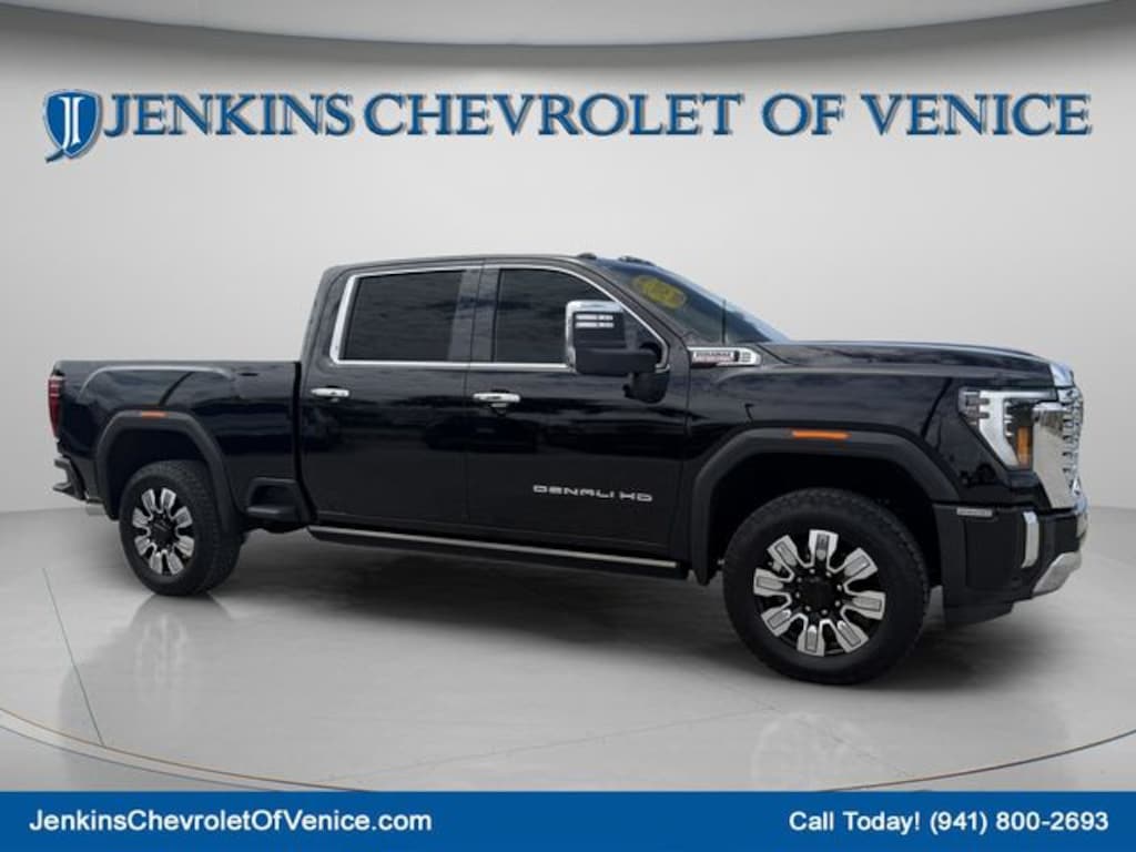 Used 2025 GMC Sierra 2500 HD Denali Truck Crew Cab