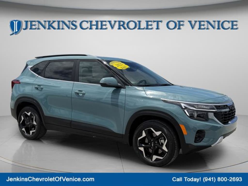 Used 2025 Kia Seltos EX SUV