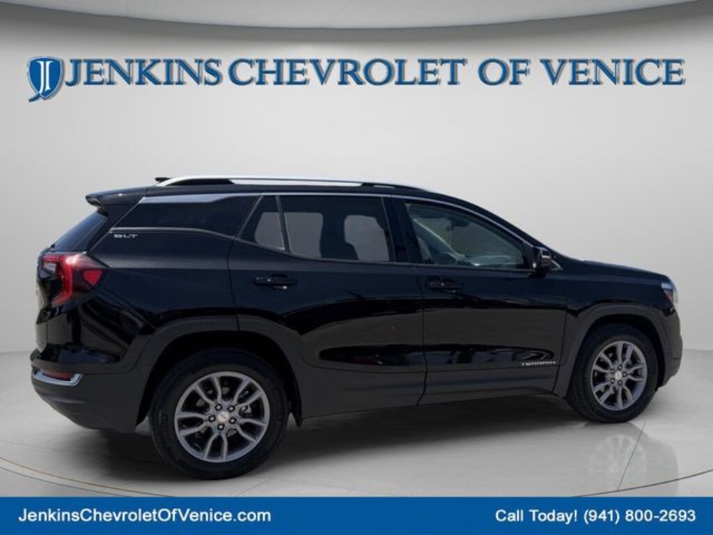 Used 2023 GMC Terrain SLT SUV