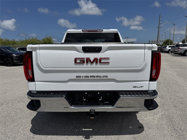 2024 Gmc Sierra 1500 SLT photo 4