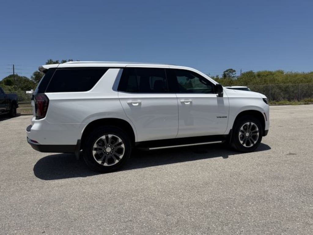 New 2026 Chevrolet Tahoe LS SUV