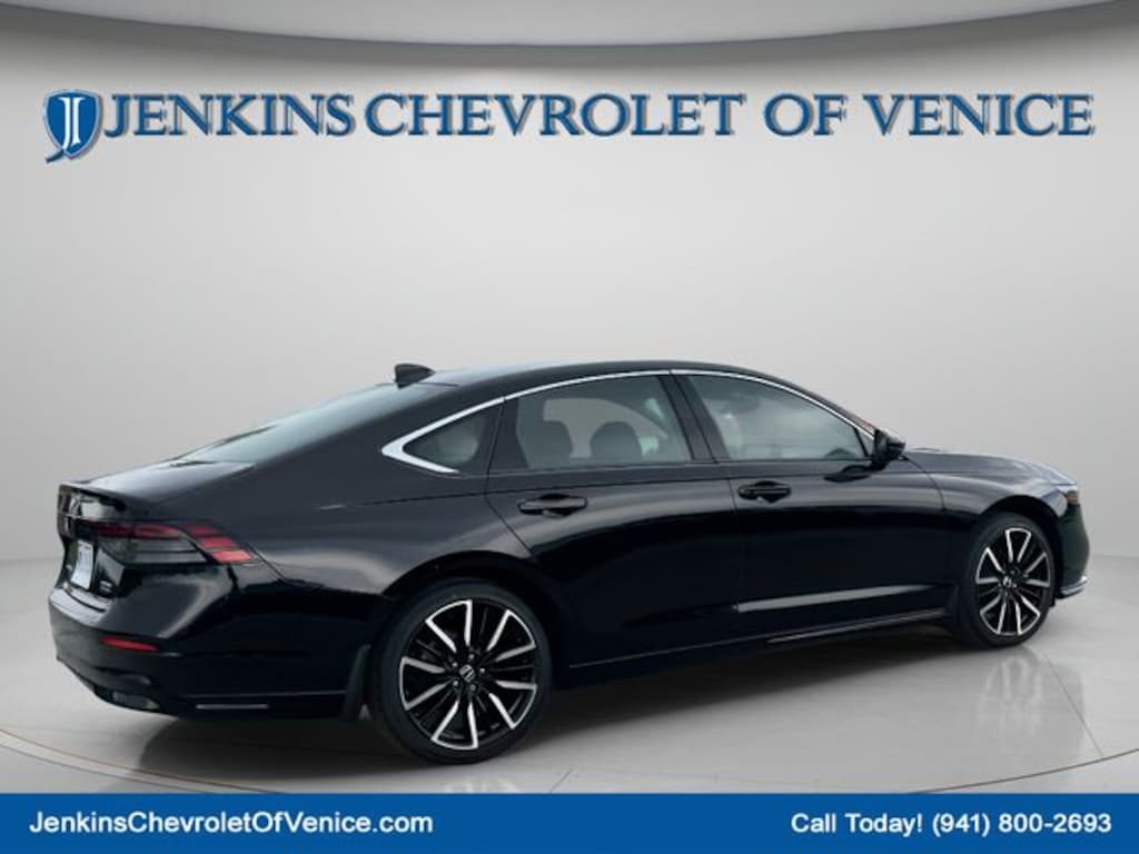 Used 2023 Honda Accord Hybrid Touring Sedan