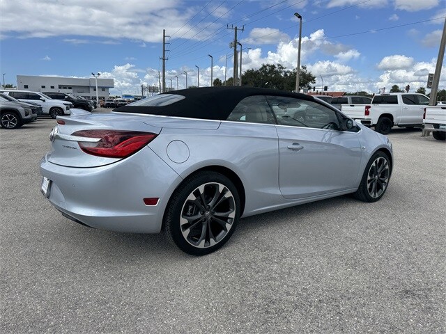 2016 Buick Cascada Premium photo 4