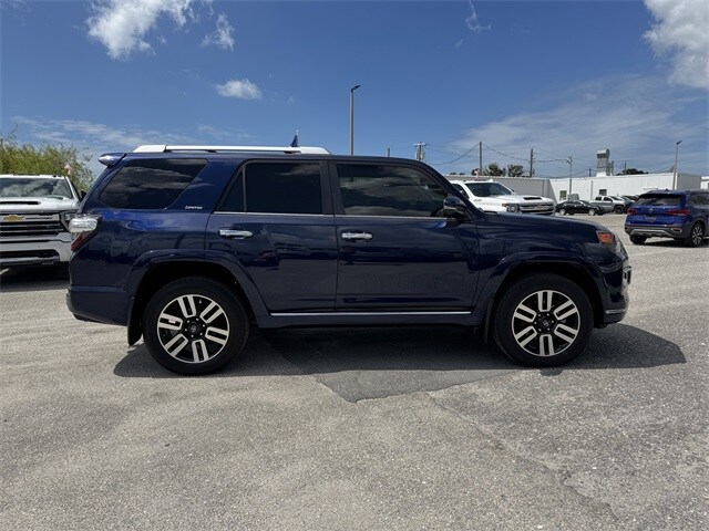 2018 Toyota 4Runner Limited photo 3