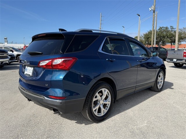2019 Chevrolet Equinox LT photo 3