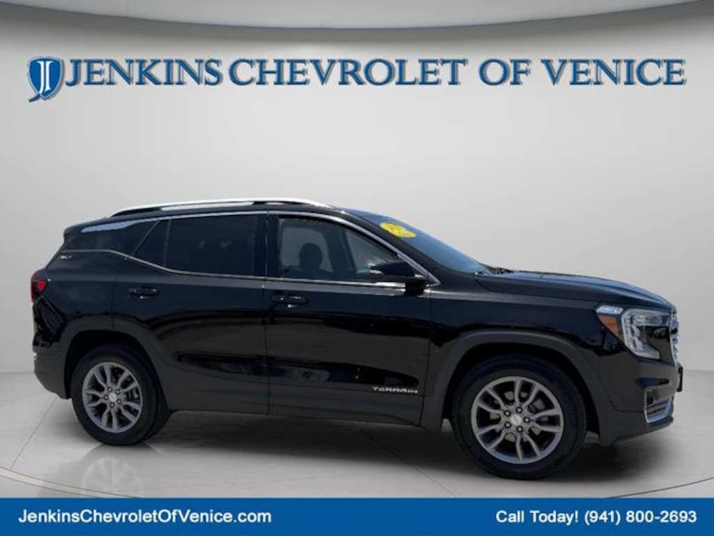 Used 2023 GMC Terrain SLT SUV