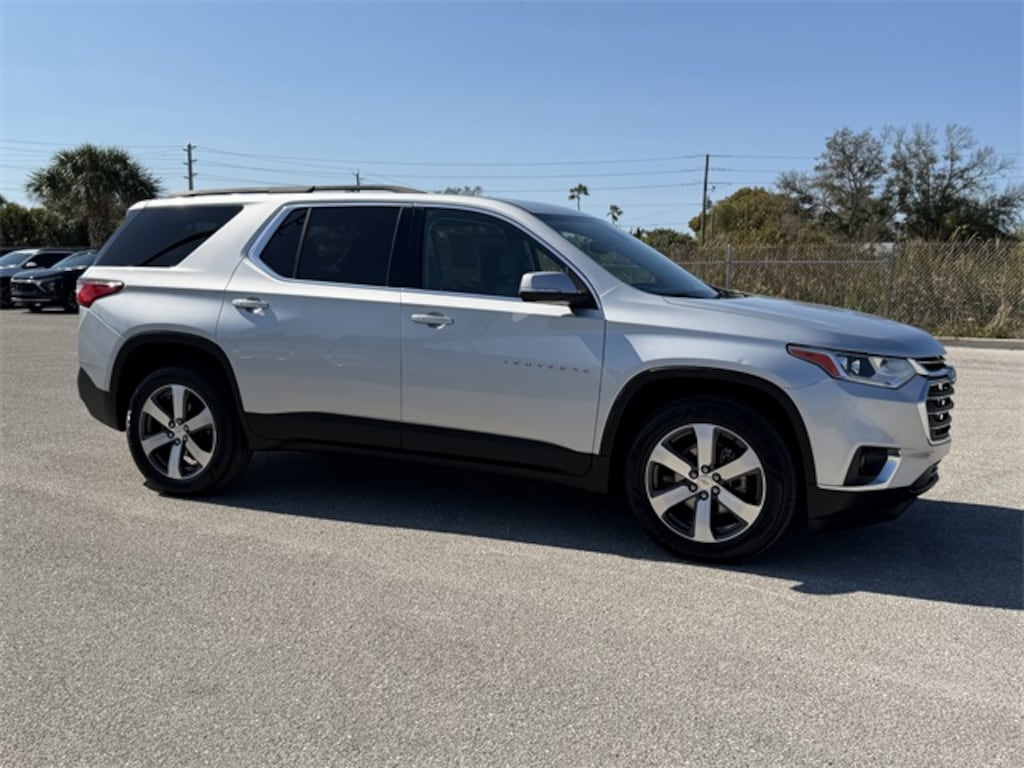 Certified 2021 Chevrolet Traverse LT Leather SUV