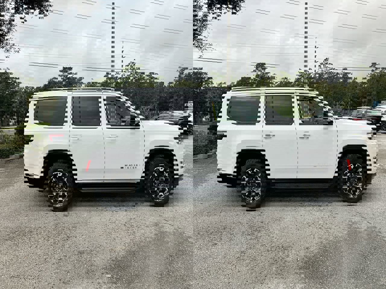 2023 Jeep Wagoneer Series III photo 2