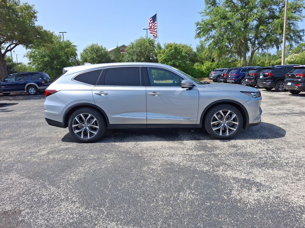 2023 Acura MDX Technology photo 2
