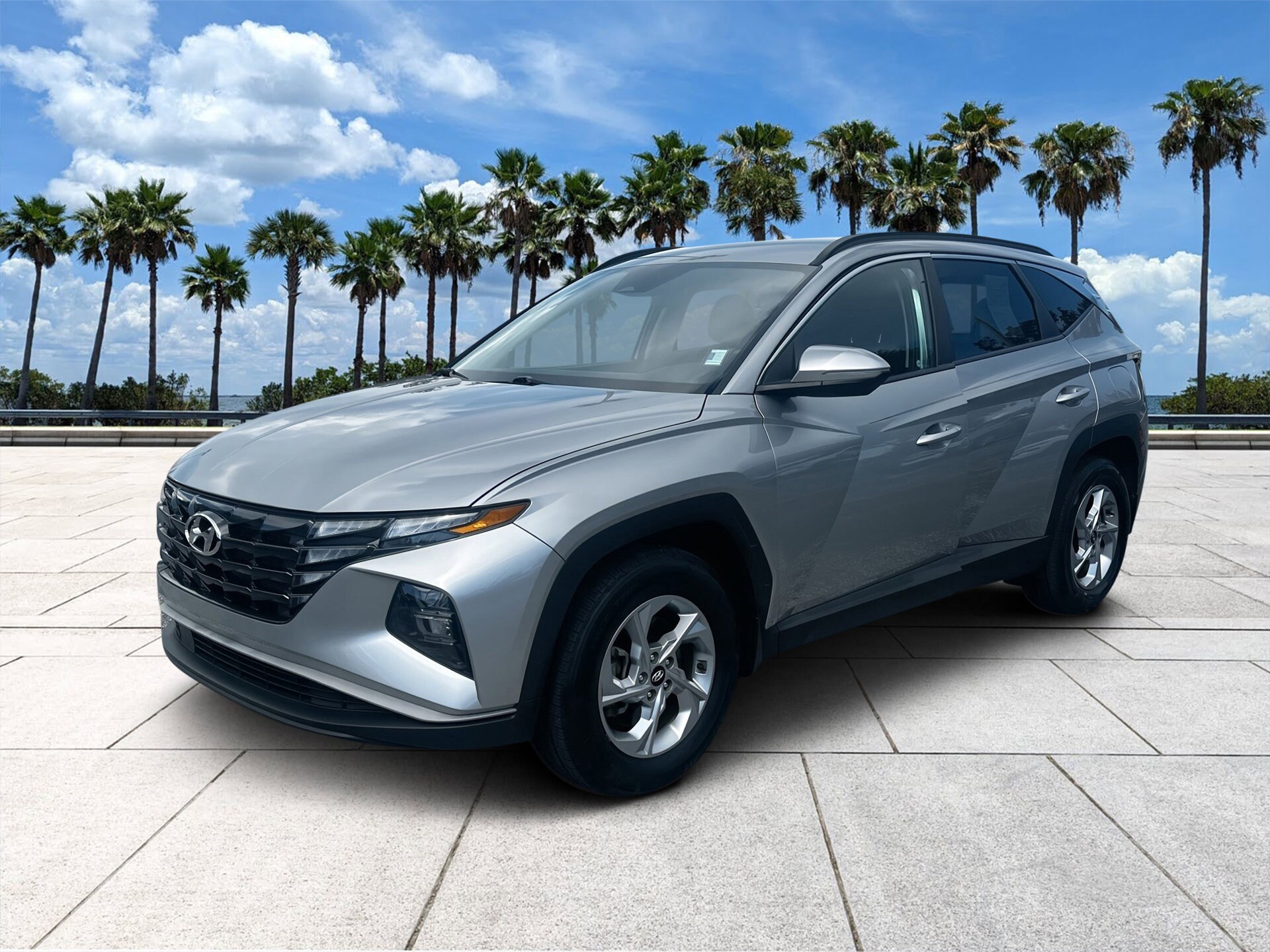 2023 Hyundai Tucson SEL photo 2