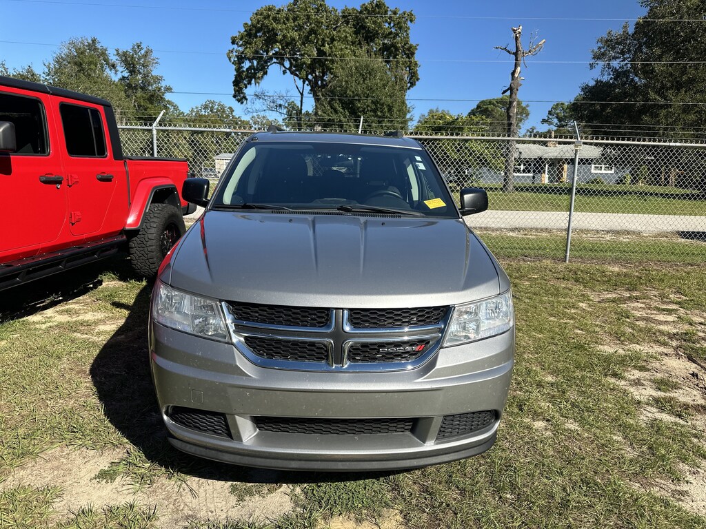Used 2017 Dodge Journey SE SUV