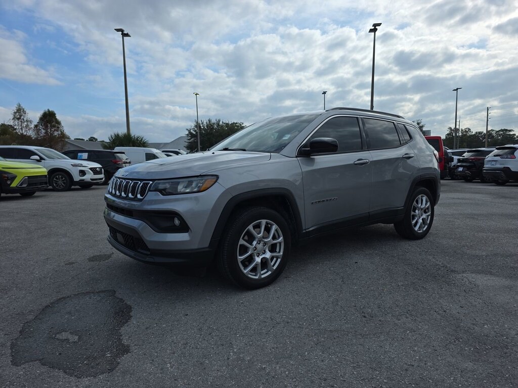Certified 2023 Jeep Compass Latitude Lux SUV