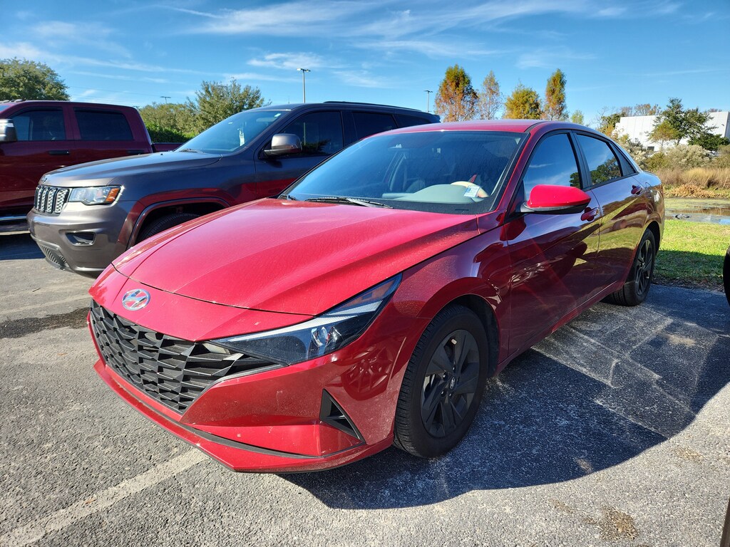 Used 2023 Hyundai Elantra HEV Blue Sedan