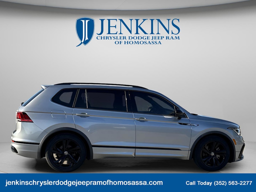 Used 2023 Volkswagen Tiguan 2.0T SE R-Line Black SUV