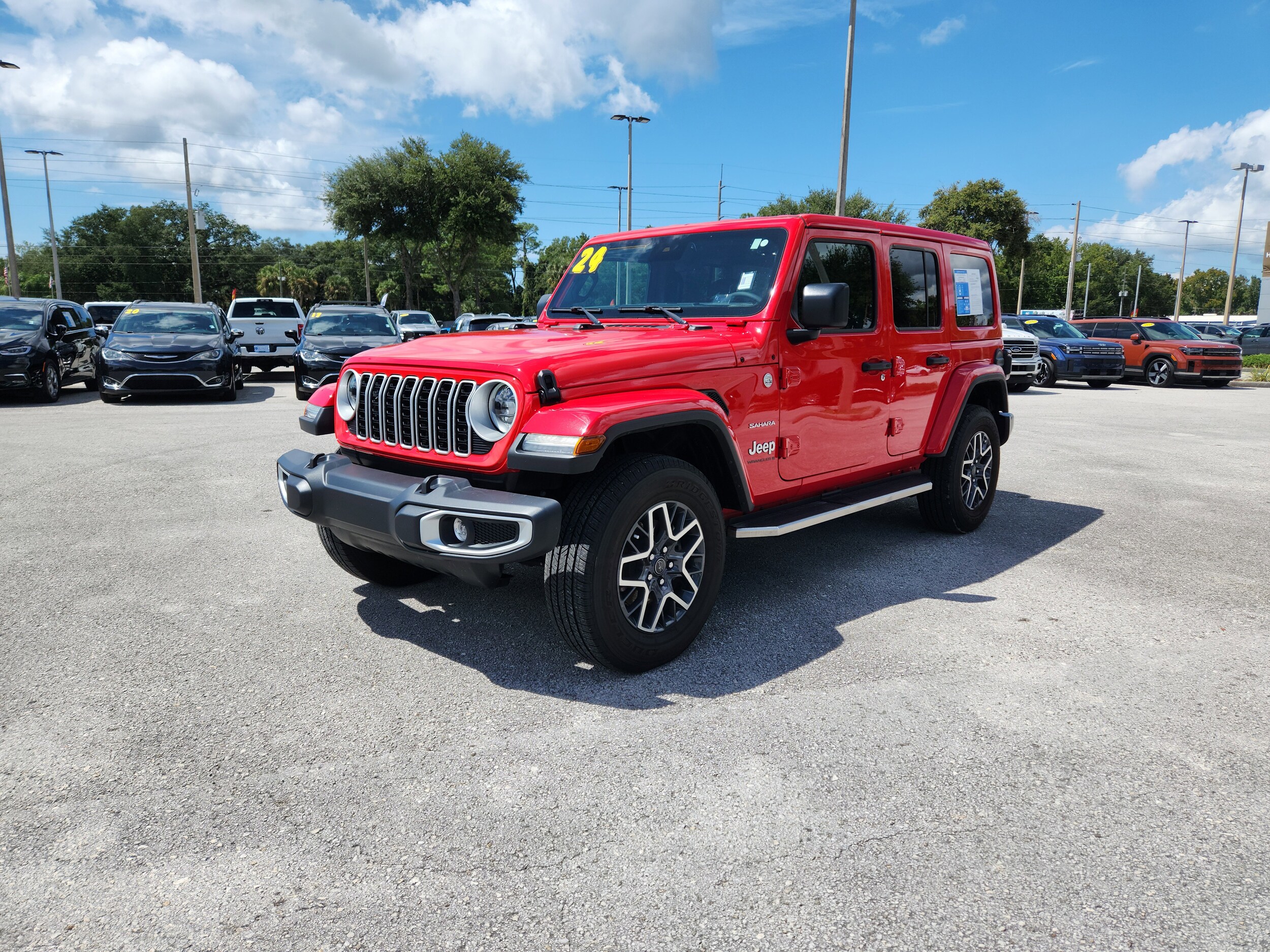 2024 Jeep Wrangler Sahara photo 2