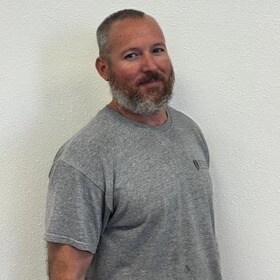 Staff member Raymond Thomas from ID_cd4c55
