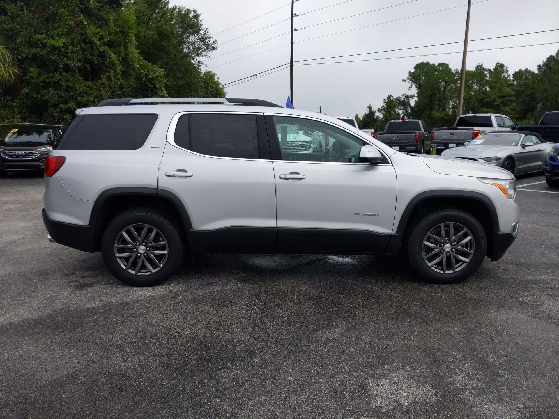 Used 2019 GMC Acadia SLT-1 with VIN 1GKKNMLS9KZ285279 for sale in Crystal River, FL