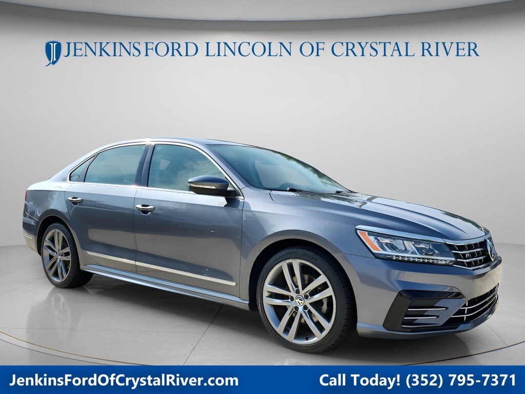 Used 2016 Volkswagen Passat 1.8T R-Line w/PZEV Sedan