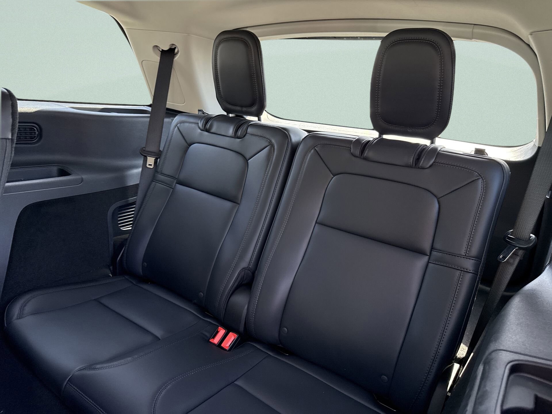 2026 Lincoln Aviator Reserve - Photo 27