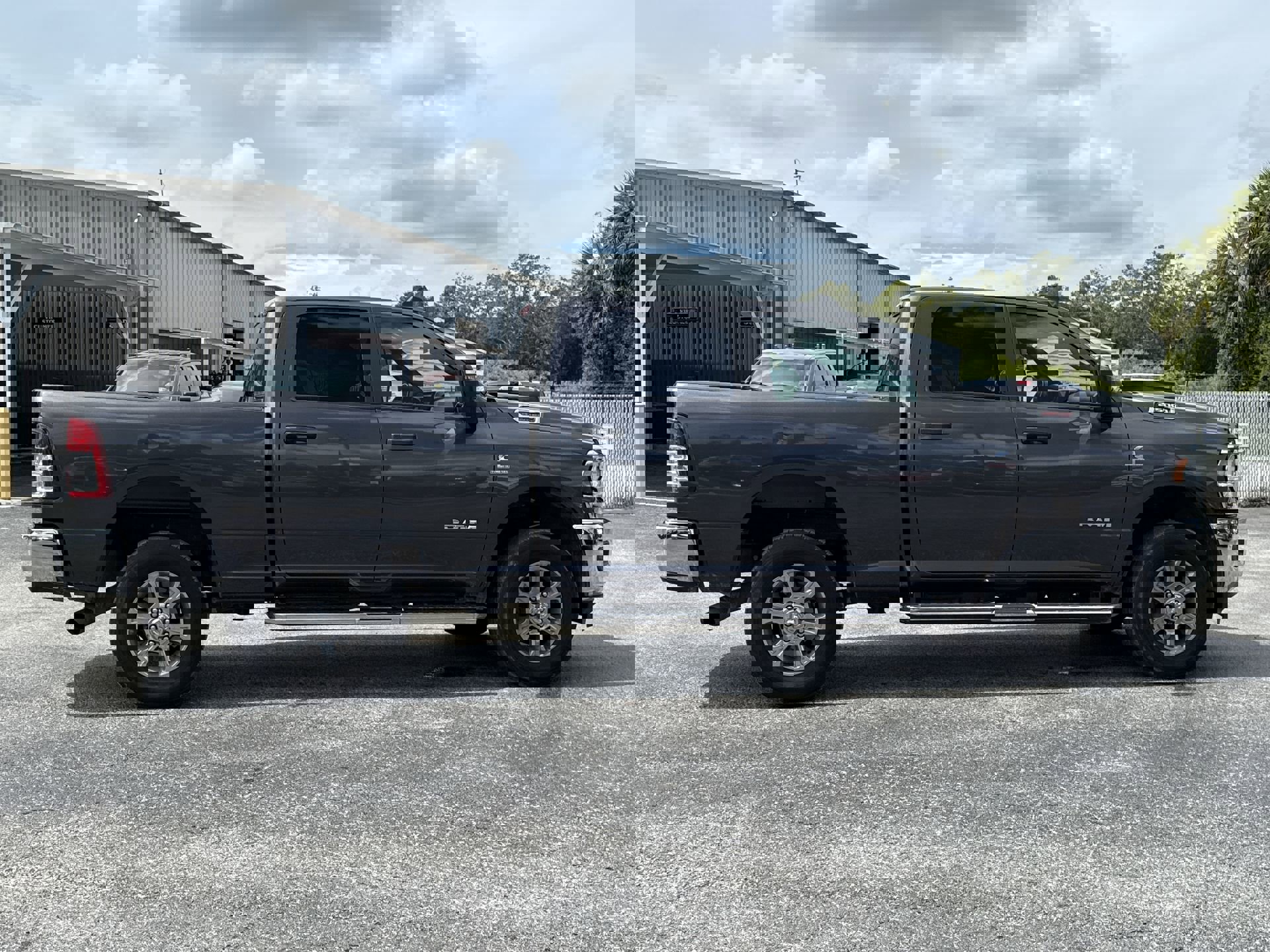 2024 Ram 2500 Big Horn photo 3