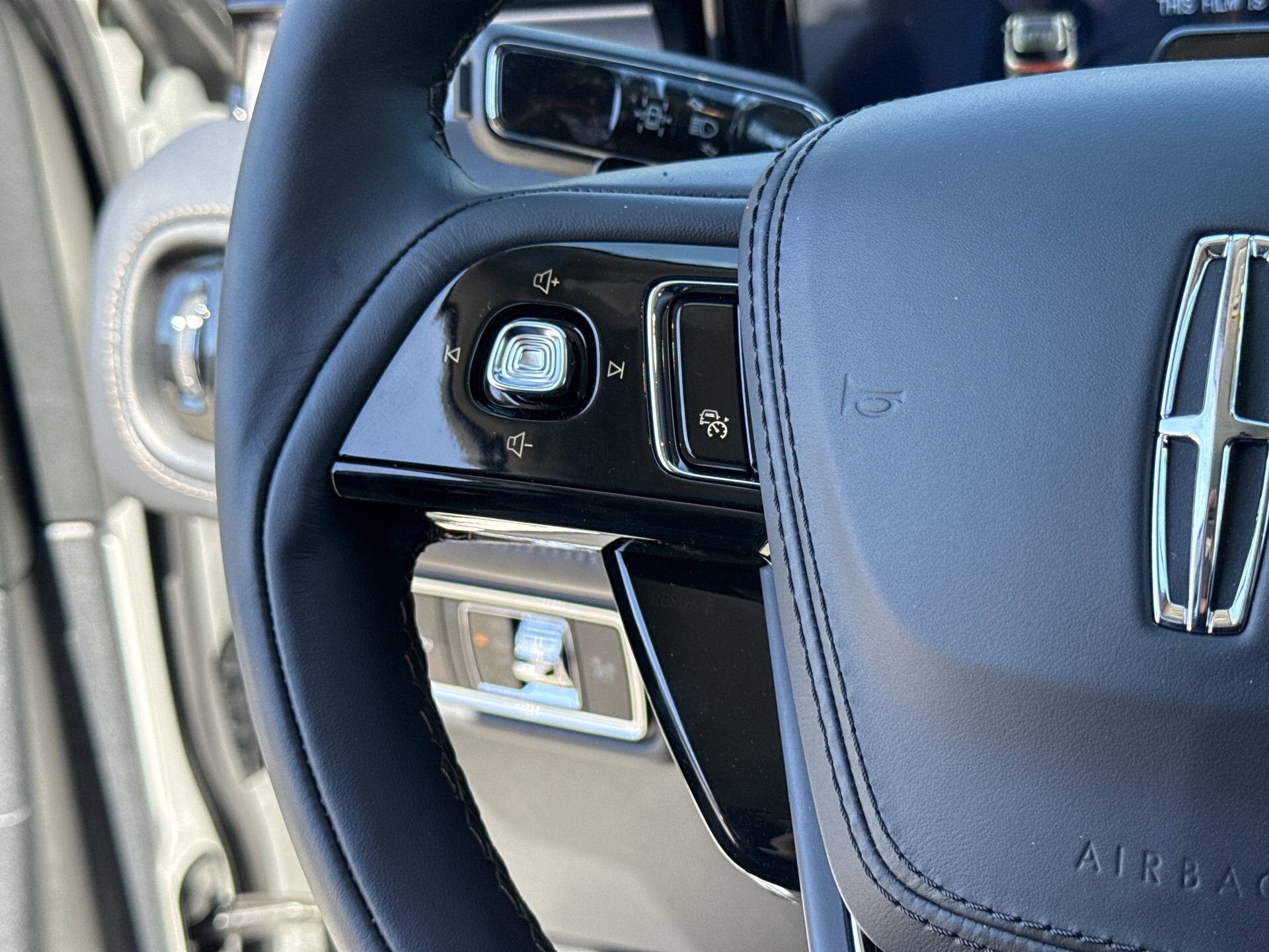 2026 Lincoln Aviator Premiere - Photo 39